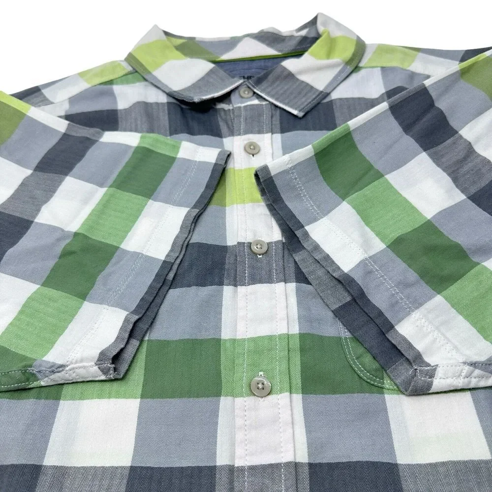 The North Face Short Sleeve Blue Lime Plaid Cotton Blend Button Up Shirt‎ Large